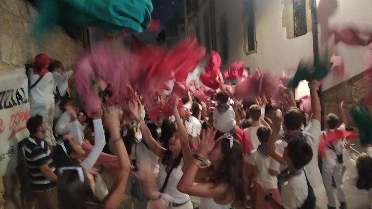 Altsasuko Peñak maillot urdina banatzeko prozesua hasi du