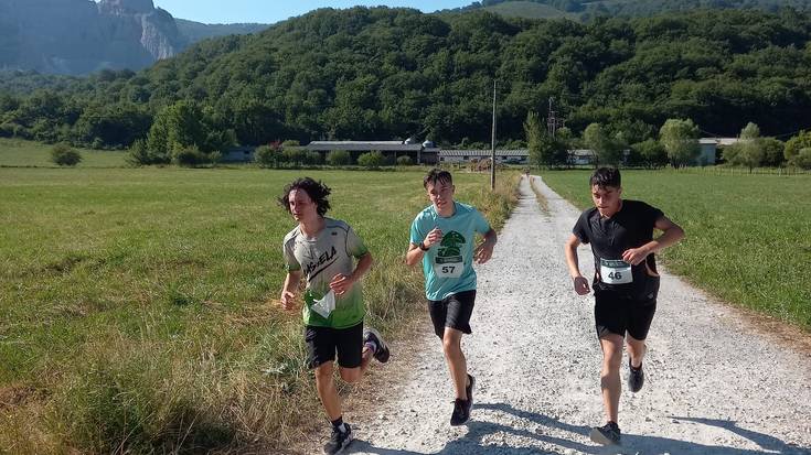 Elkartasunez, Ziordian korrika