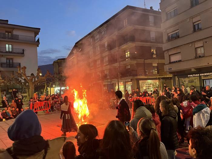 Zalduniyote eta astierteiyote Etxarri Aranatzen