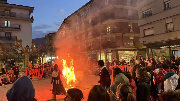 Zalduniyote eta astierteiyote Etxarri Aranatzen