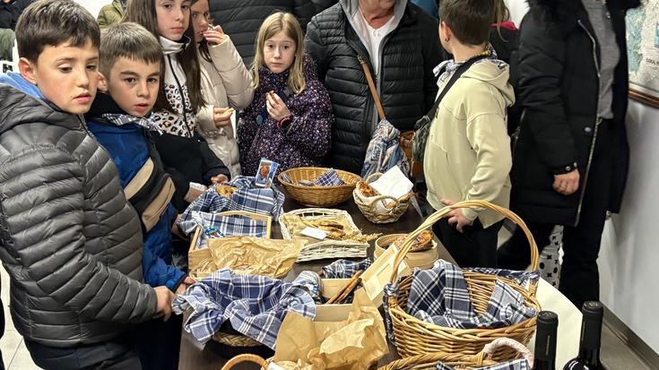 Zezensuzko emaileei eta piperropilei aitortza sansaastinetan