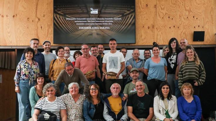 Albaolaren esker ona Sakanari