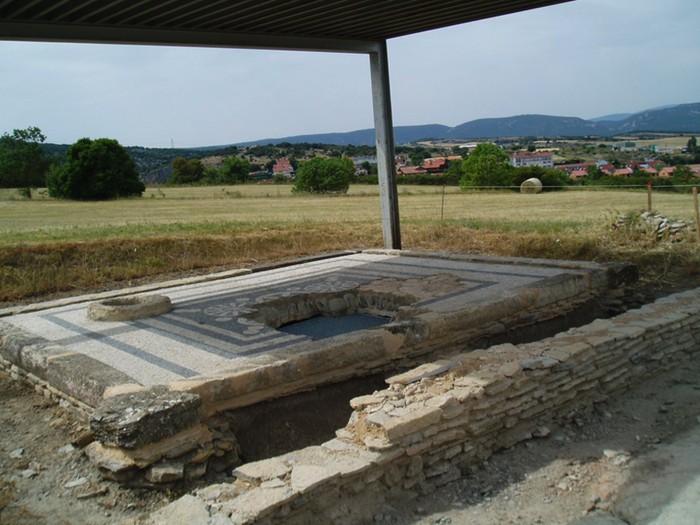 Iruñea-Veleia zoriontsuak ginen garaian