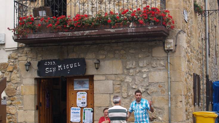 Pilotarekin hitzordua Olaztin