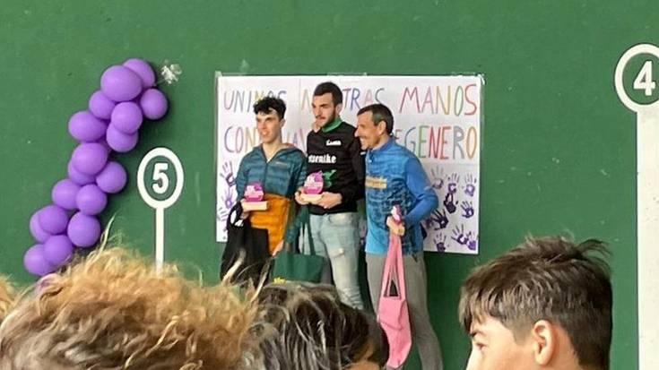 Estarriaga, Congil eta Garcia de Eulate, Obanosko podiumean