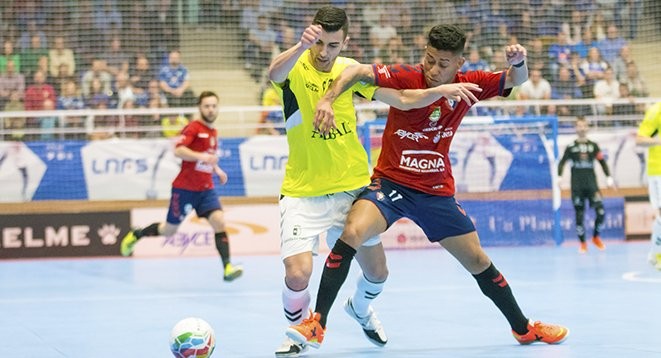 Osasuna Magnak Valdepeñas hartuko du ostiralean Anaitasunan