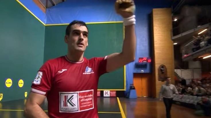 Ezkurdiak eta Bakaikoak hautagaitza aurkeztu dute