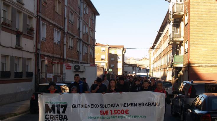 M17ko adierazpenak, gizarte zerbitzuen mankomunitateko zerrenda sortzea eta kamioi baten su hartzea