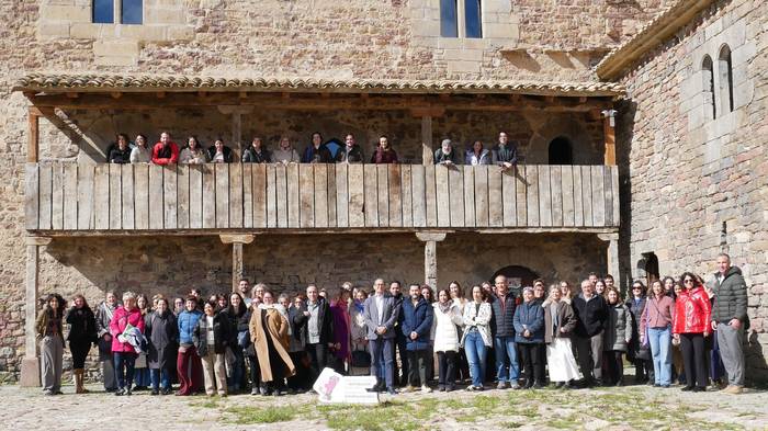 Parte hartze sakandarra landa eremuetan adinekoak zaintzeko jardunbide egokien jardunaldian