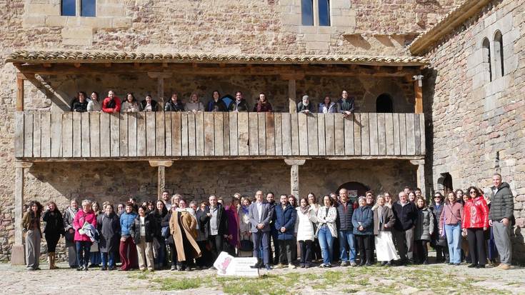 Parte hartze sakandarra landa eremuetan adinekoak zaintzeko jardunbide egokien jardunaldian