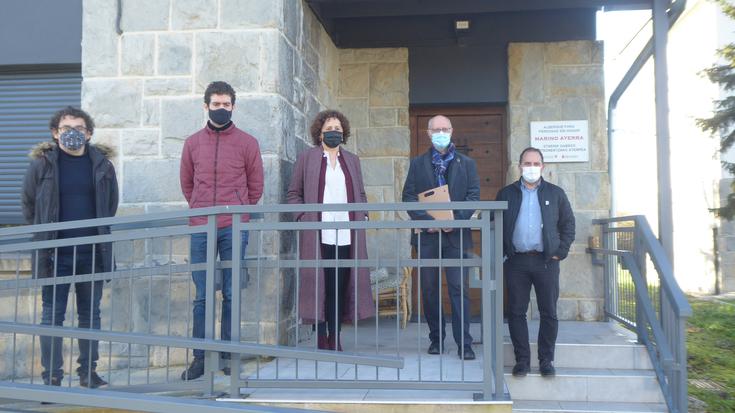 "Erantzun globalagoa lantzen ari gara"