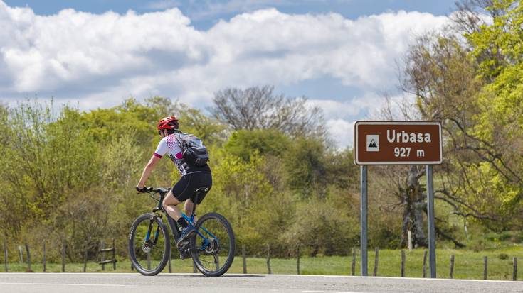 Natur parkea, Altsasuko gaztetxeaz, Altsasuko dendarien ekimena eta Korrika Urdiainen