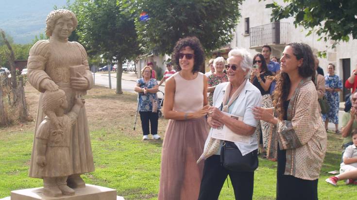 Irintar ospetsua omendu dute