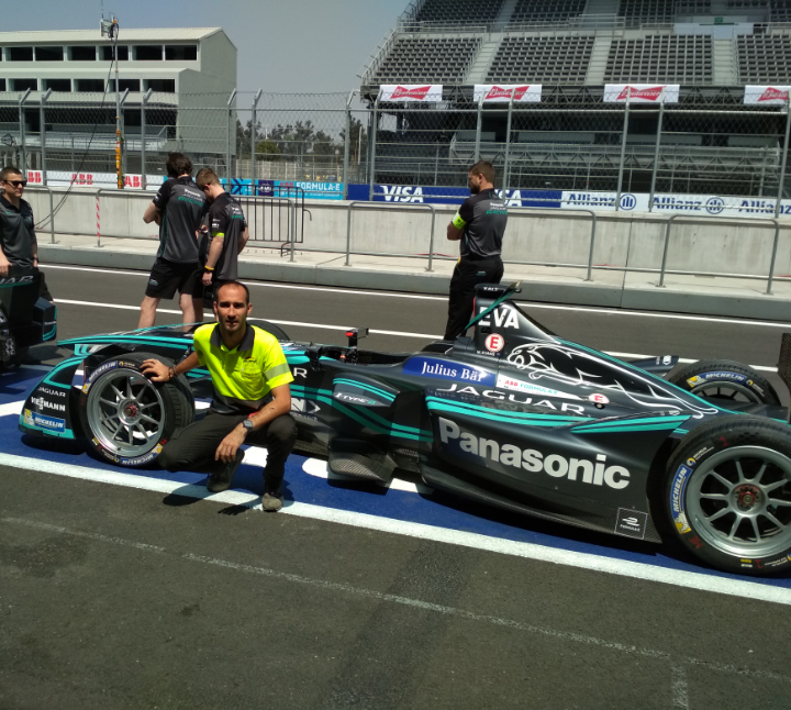 Alberto Mazkiaran, E Formulako langilea: “Tamaina errealeko scalextriceko autoak ikustea bezalakoa da E Formula”