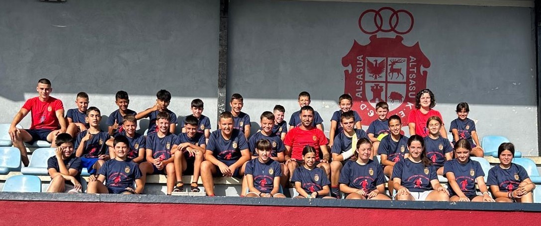 Altsasuk II. Futbol Campusa antolatu du