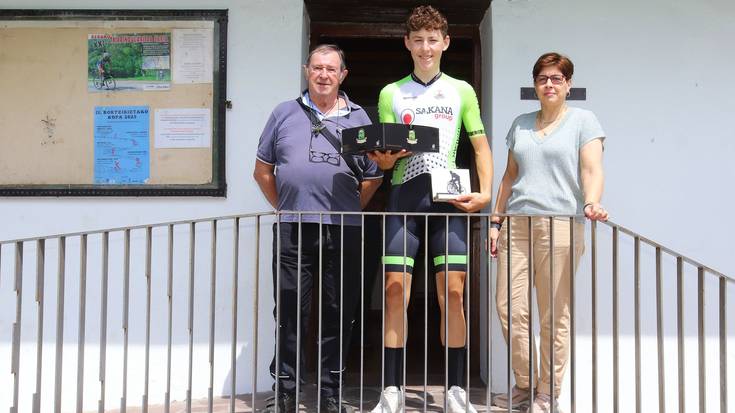 Ion Unai Gonzalez, Berako podiumean