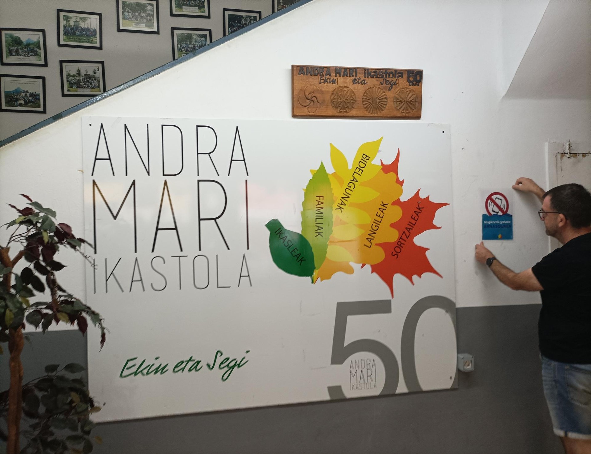 Mugikorrik gabeko arnasgunea bihurtu da Andra Mari ikastola