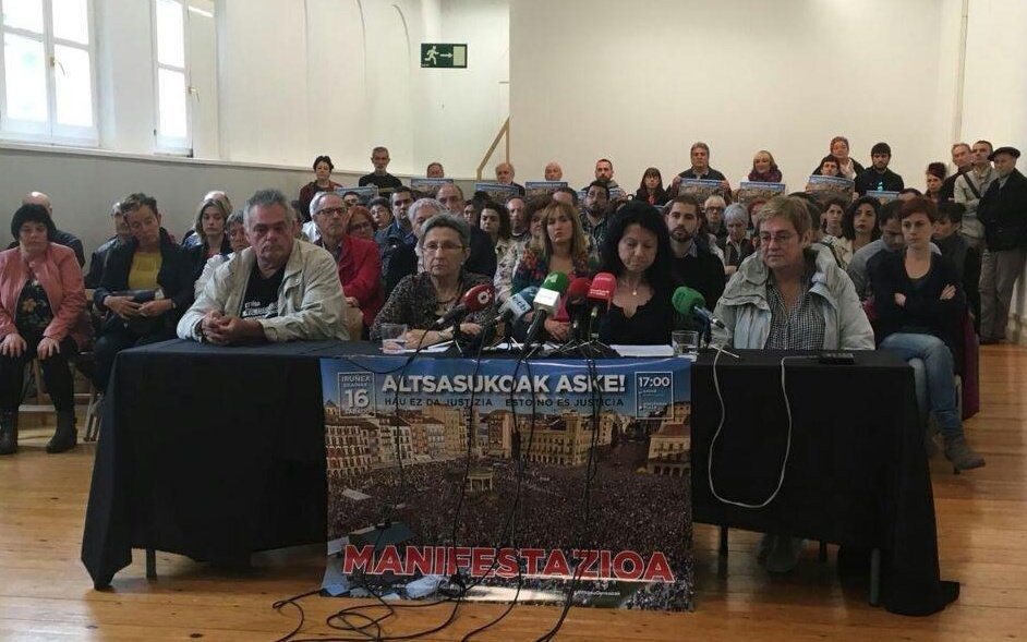 Nafarroako 60 eragilek larunbateko manifestazioarekin bat egin dute 