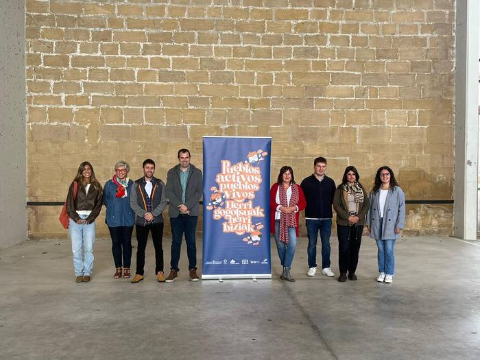 Landa eremua ikusteko eta kontatzeko modu berri bat sortzera