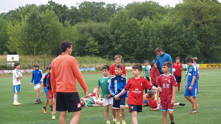 Udako futbol campuserako izena ematea zabalik