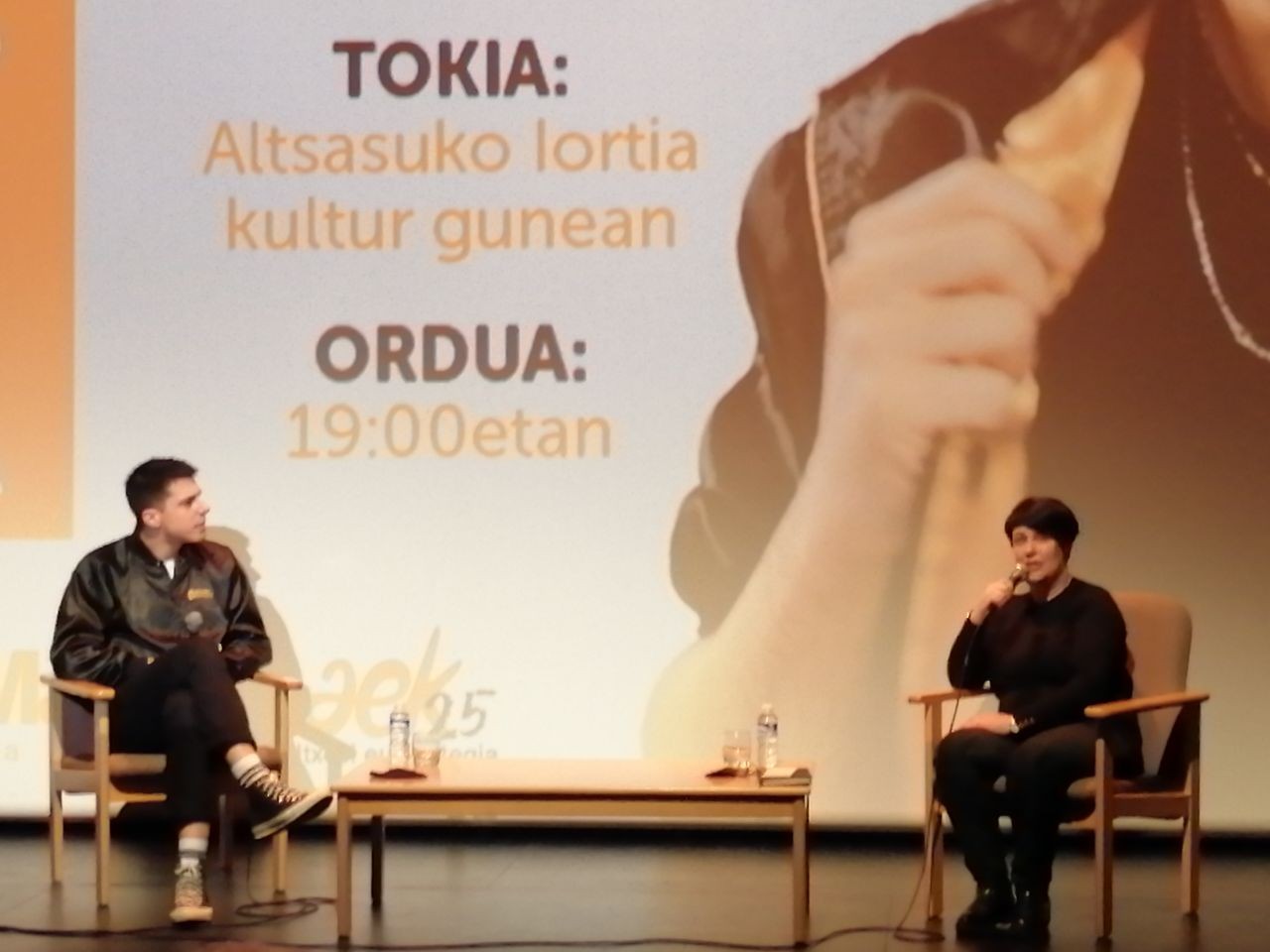 Musika begietatik ere sar daiteke