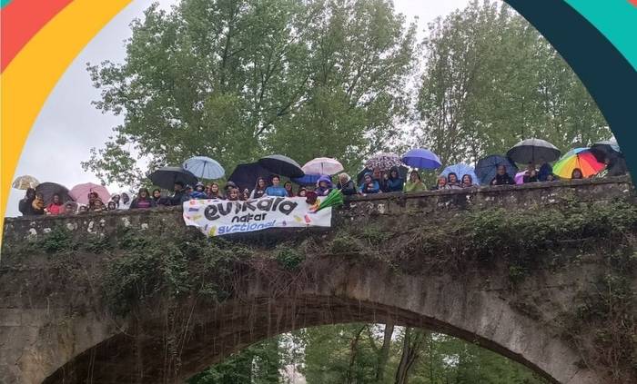 Sorionekuen iritziz "herritar bulkada indartsua behar du euskarak"