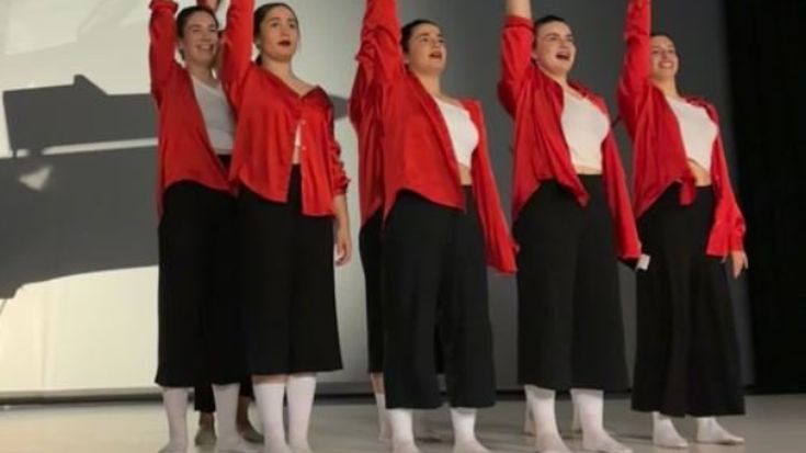 Burundantza dantza lehiaketa estreinakoz