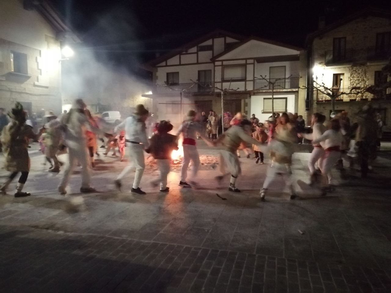 Zomorroak, pezkinak eta artzaiak eta beste Ziordian