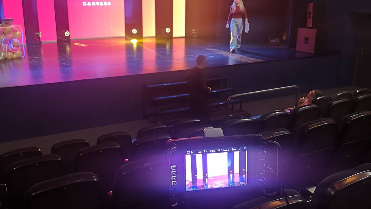 KANTARI ikuskizuna, ilbeltzean, Guaixeren webgunean