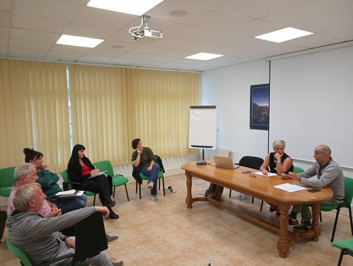 Etxebizitzaren arloko proiektu pilotua martxan