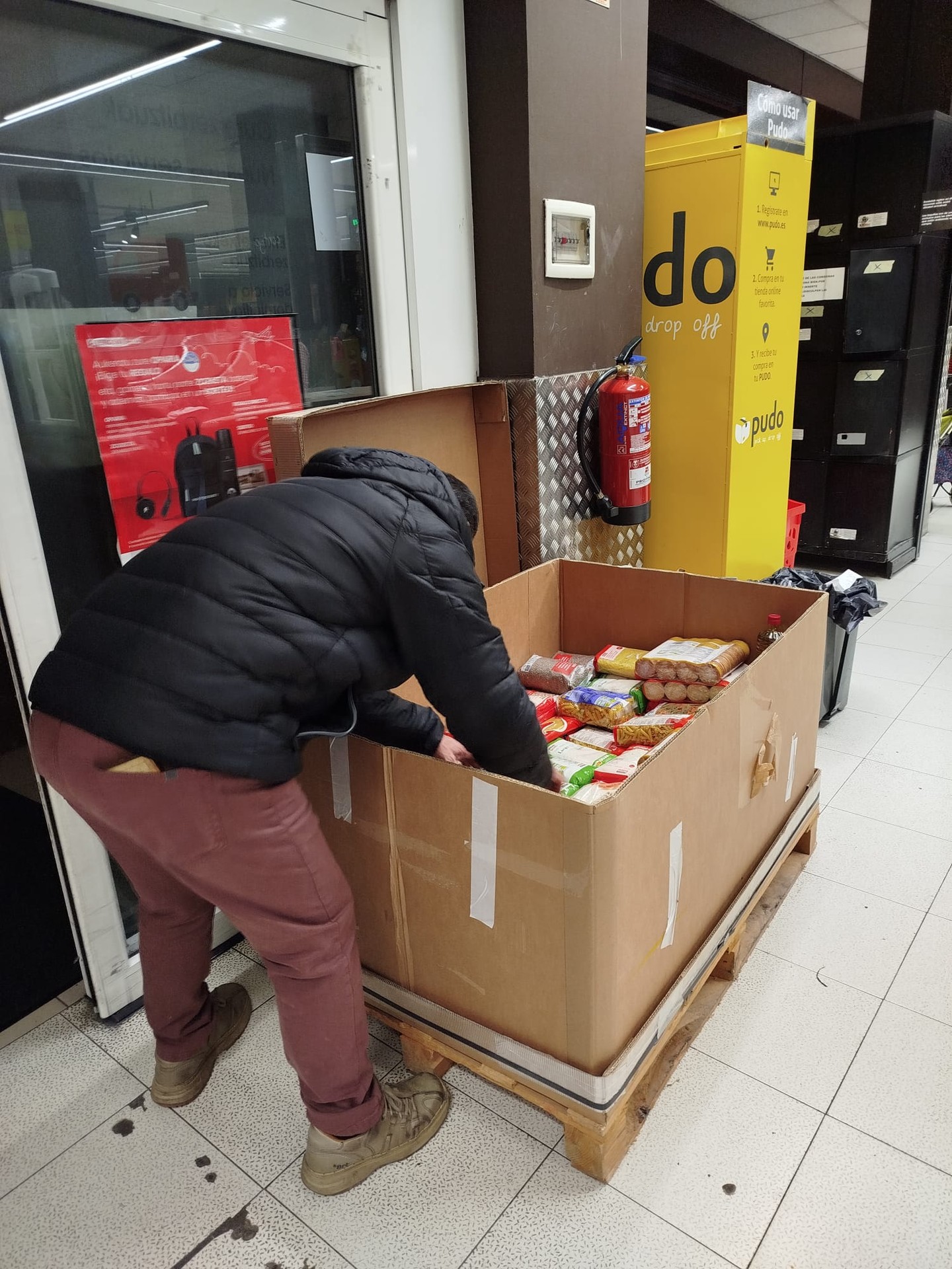 Elikagai bankuak jaki bilketa egin du