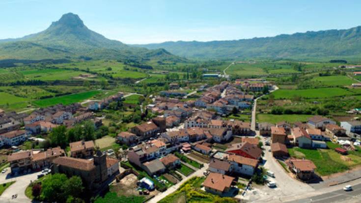 Uharte eta Arbizuko eskolak, Karasatorreri erregimen irekia auzitegiak atzera botatzea eta Arbizuko udaleko kontua