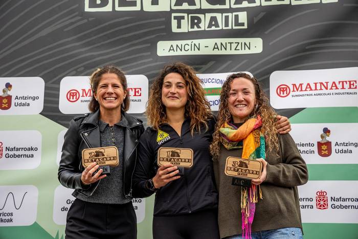 Olatz Azazeta azkarrena Betagarri Trailean