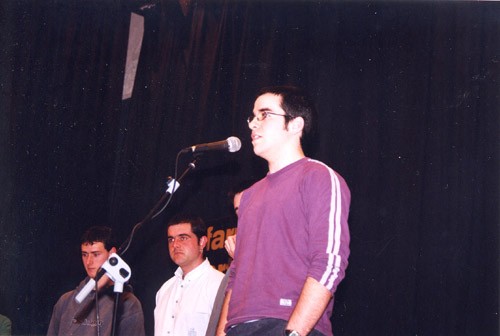 Hirugarren bertsolari sakandarra lanera