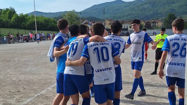 Lagun Artea, jubenilen igoera fasean aurrera