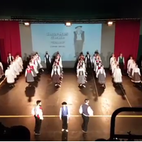 Etorkizuna dantza taldea eta Etxarri Aranazko Abesbatzaren ikuskizuna