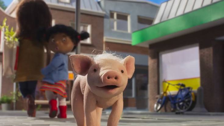 'Oink, oink' euskarazko familiarteko filmaren emanaldia