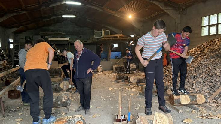 Animatu Aizkora eskolara