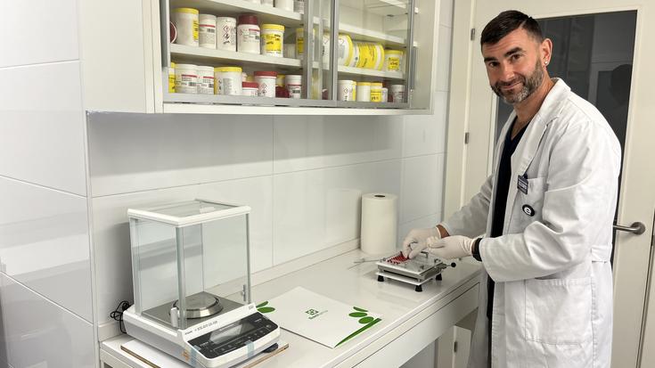 "Komunitarioa da herriko biztanleriari zuzenduta dagoelako; betiko farmazia"