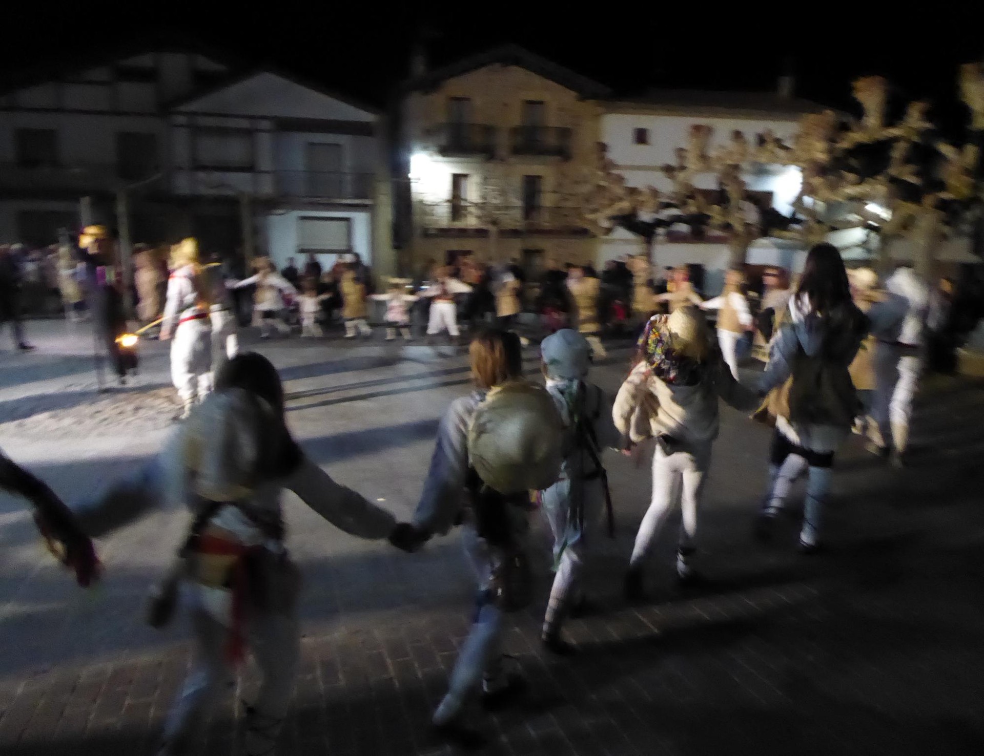 Zomorro, pezkin eta artzain artean Ziordian
