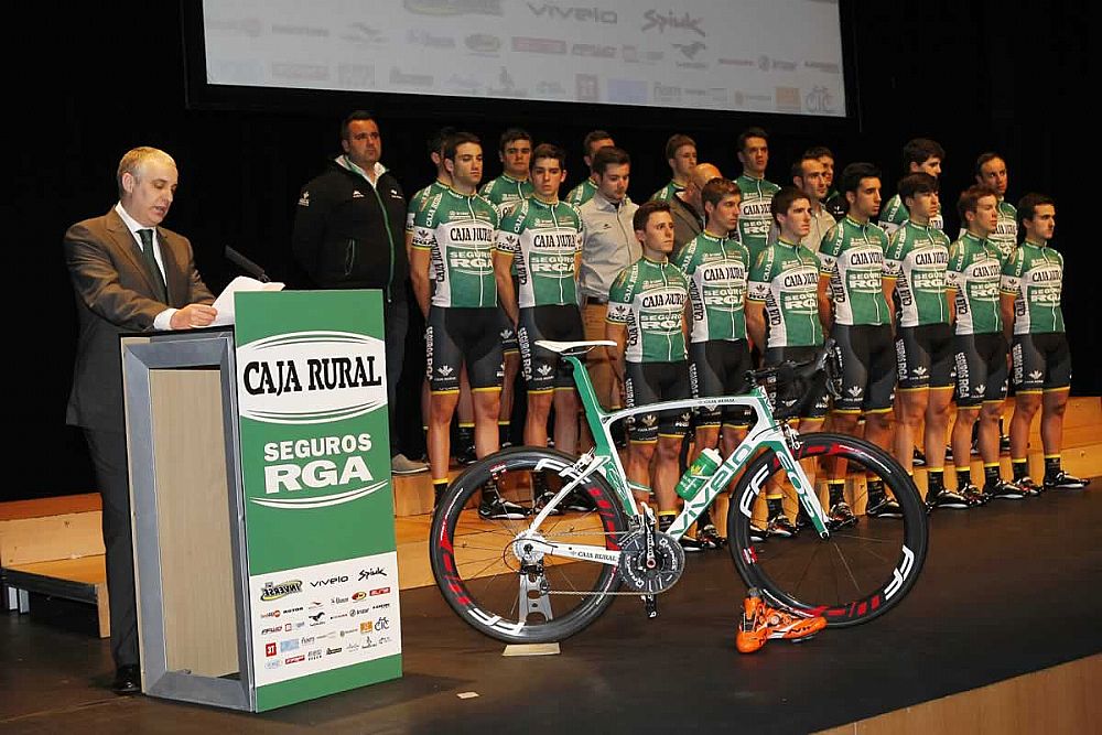 Benito bigarrena Pascual Momparler Memorialean Sakana Guaixe.eus