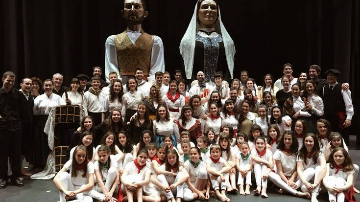 Josefina Arregi Klinika Ortzadarrekin eskertua