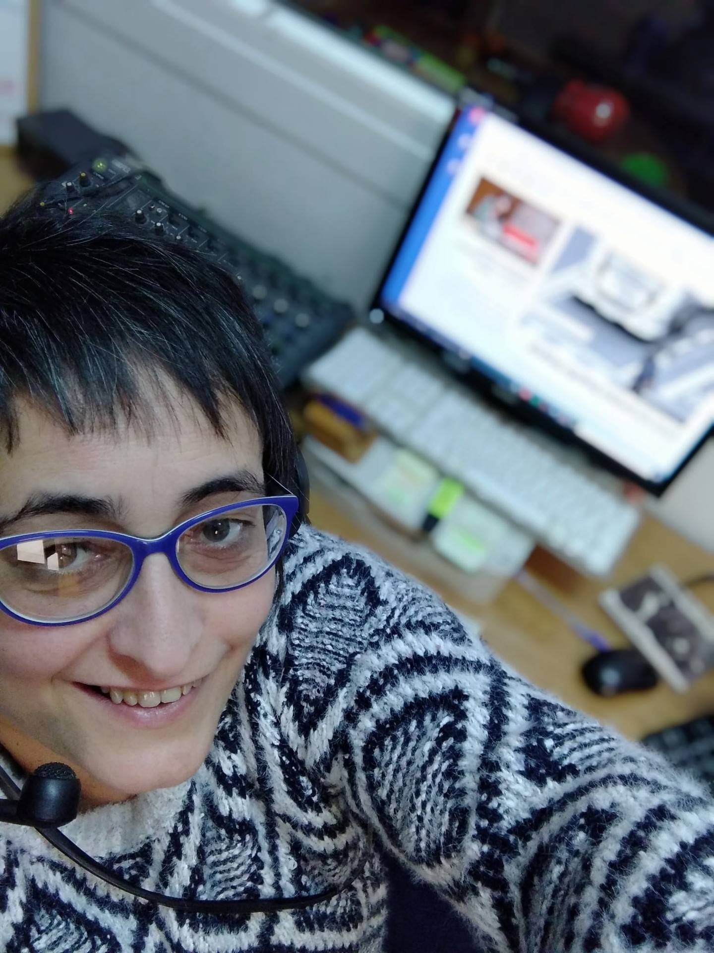 "Ekiteko? Beleixe Irratia entzun eta parte hartu"
