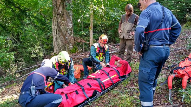 Min hartutako ehiztaria erreskatatuta 