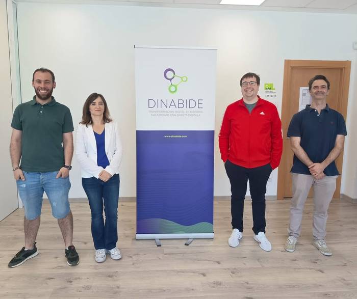 Dinabiden teknologia, industria eta berrikuntzaren arteko lankidetza bide berriak zabaltzeko topaketa