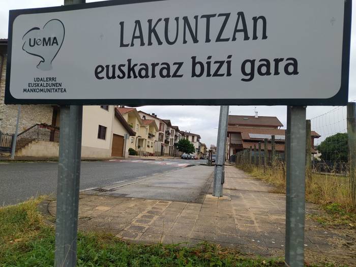 Euskara sustatzeko bost plangintza bidean
