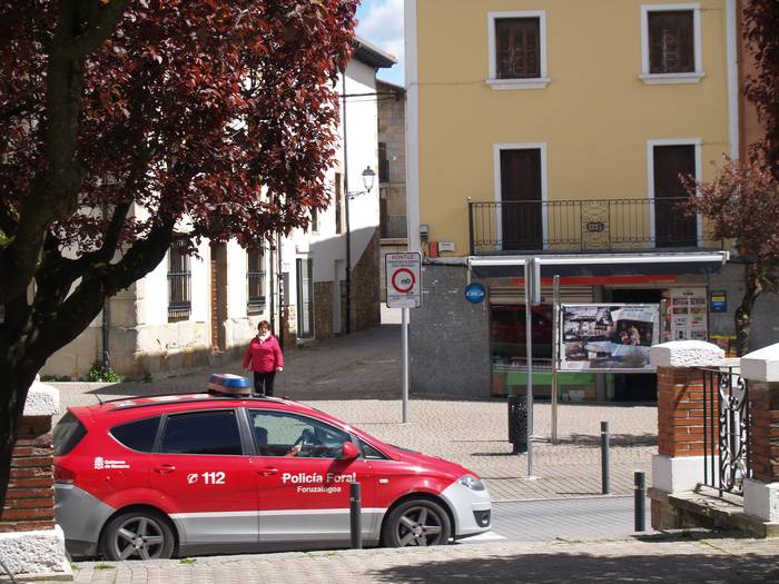 Bi atxilotu sexu indarkeriagatik