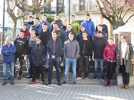 Kinto buruzagien aukeraketa - 17