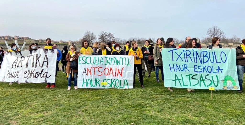 Haur eskolak Nafarroako Gobernuaren tratuarekin haserre daude