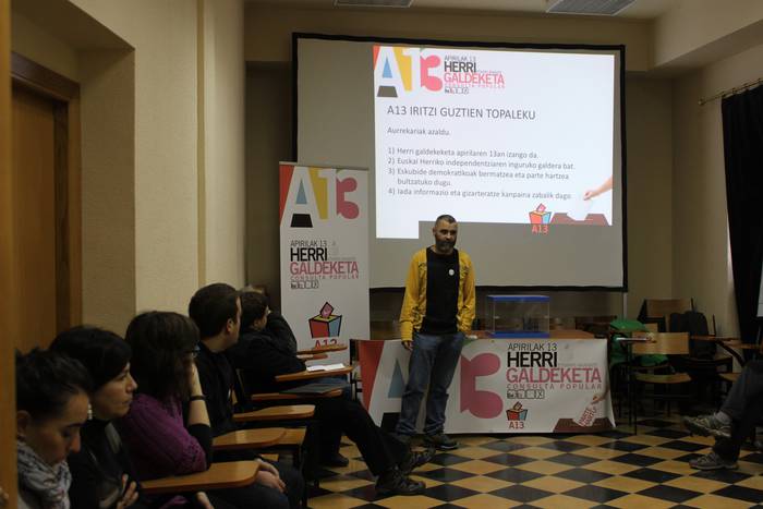 Independentziari buruzko herri galdeketa apirilaren 13an